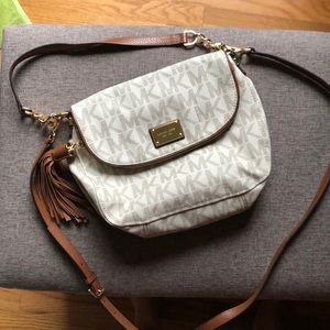 Michael Kors Evie shoulder bag
